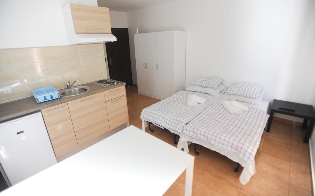 Apartments Deli Vrsi Room photo